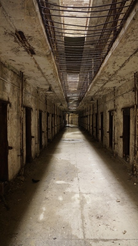 jail-prison-ruin-doors-old-penitentiary-historic